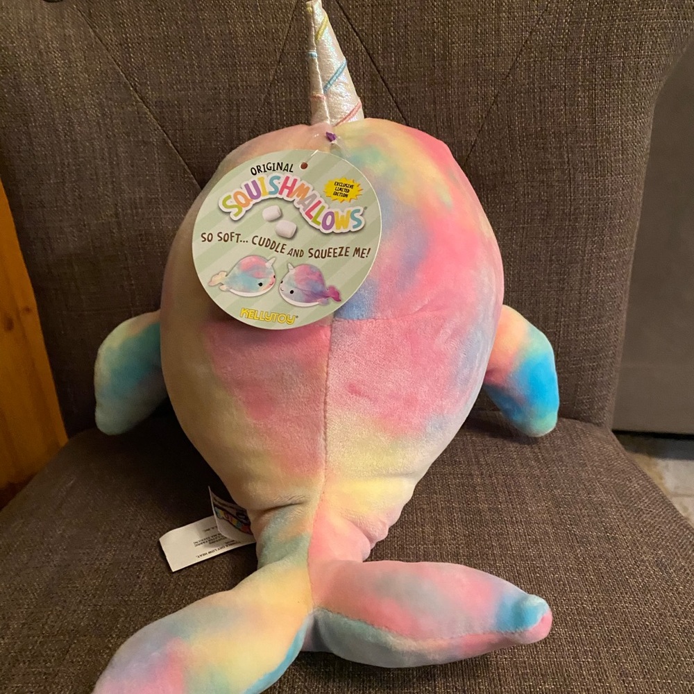 BNWT Exclusive limited edition tie dye Natalie the Narwhal Squishmallow - Picture 4 of 4
